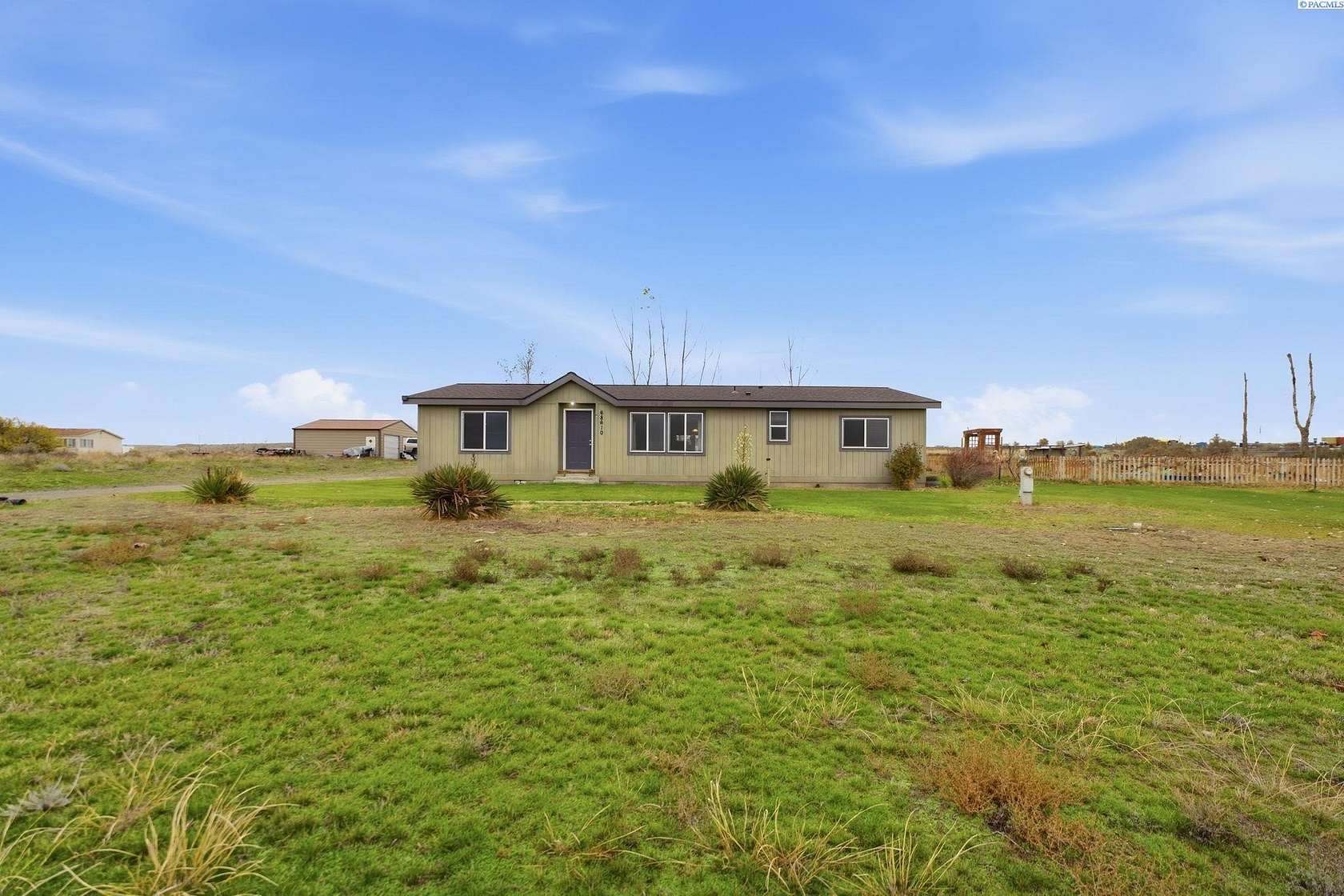 2.5 Acres of Residential Land with Home for Sale in Plymouth, Washington