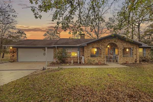 27 Acres of Land with Home for Sale in Woodville, Texas