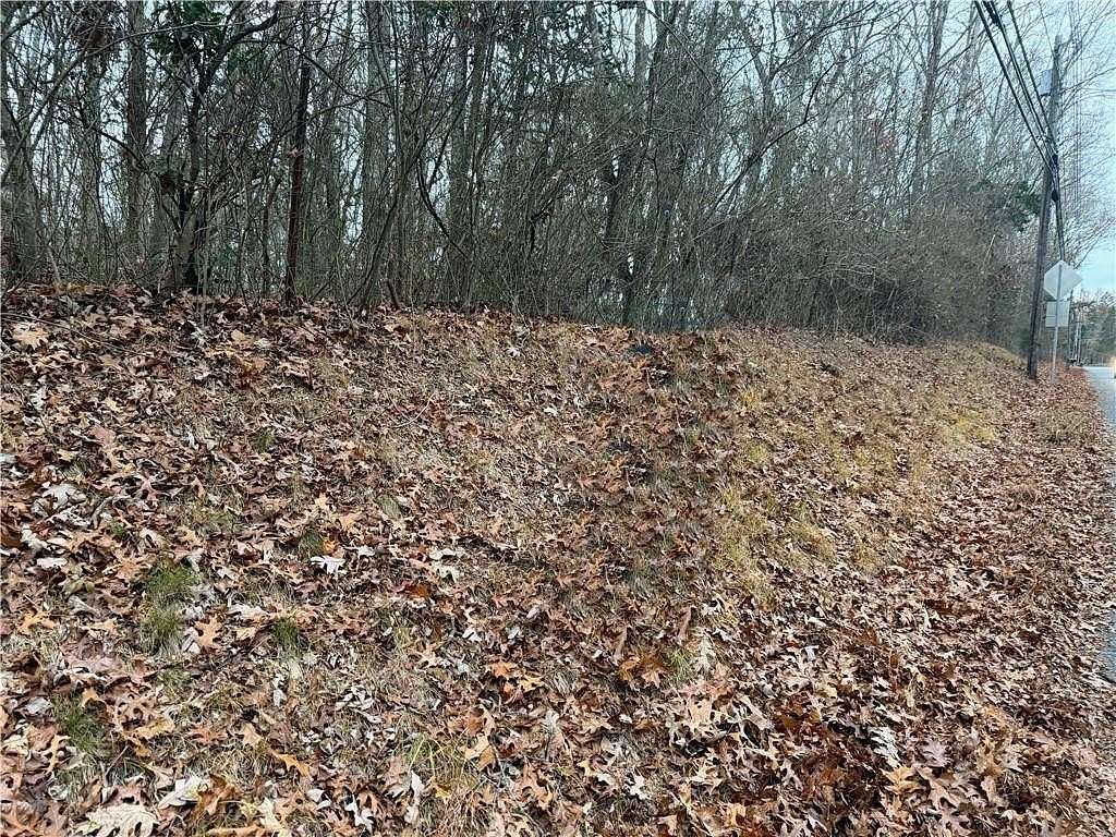 8.45 Acres of Residential Land for Sale in South Kingstown Town, Rhode Island