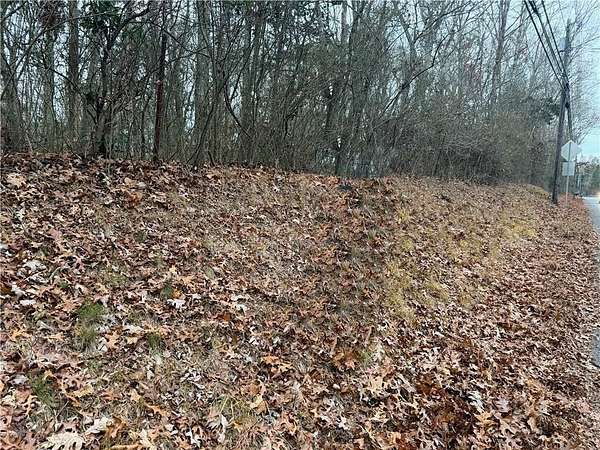 8.45 Acres of Residential Land for Sale in South Kingstown Town, Rhode Island