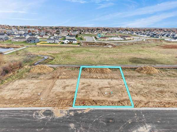 0.3 Acres of Residential Land for Sale in Evansville, Wisconsin