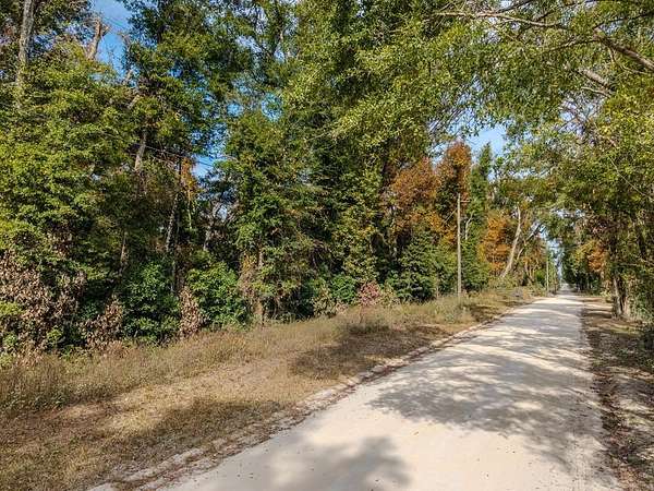 1 Acre of Residential Land for Sale in Old Town, Florida
