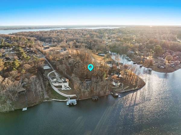 0.75 Acres of Residential Land for Sale in Florence, Alabama