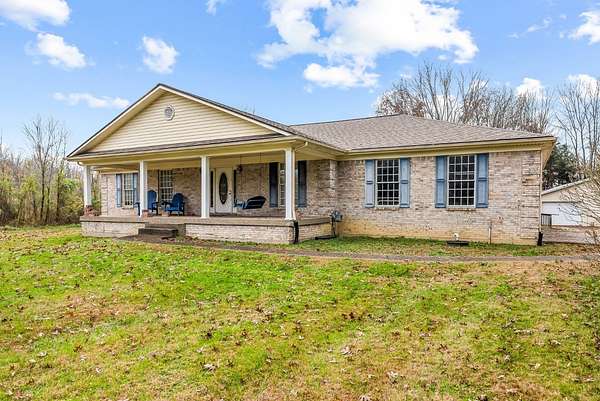 11 Acres of Land with Home for Auction in Shepherdsville, Kentucky