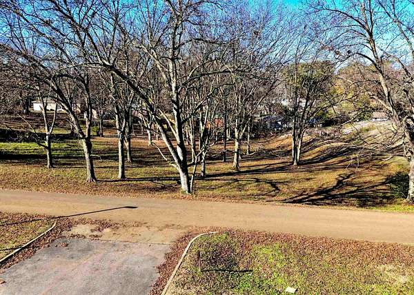 1.13 Acres of Residential Land for Sale in Munford, Tennessee