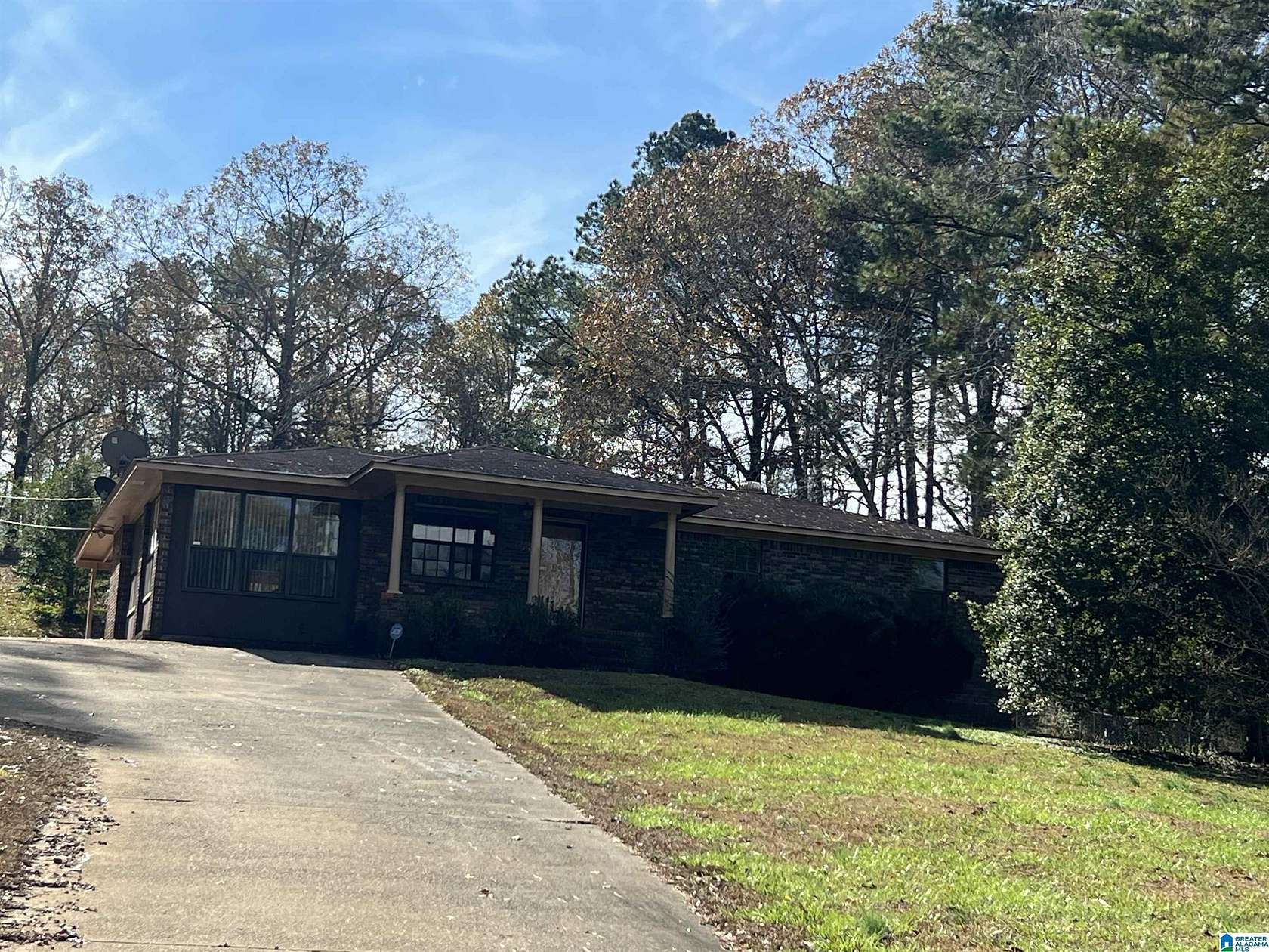 8 Acres of Residential Land with Home for Sale in Talladega, Alabama