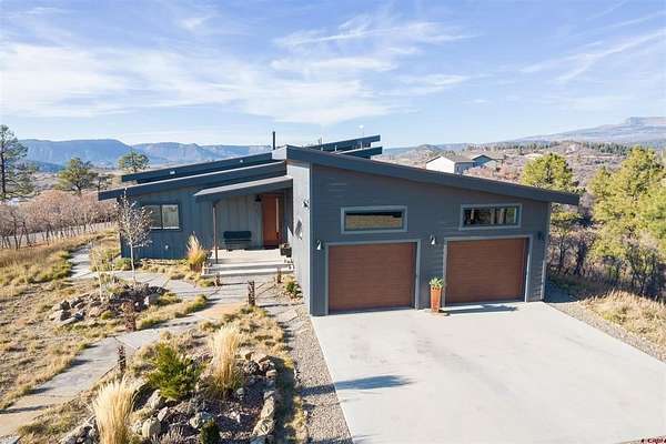 3.1 Acres of Residential Land with Home for Sale in Pagosa Springs, Colorado