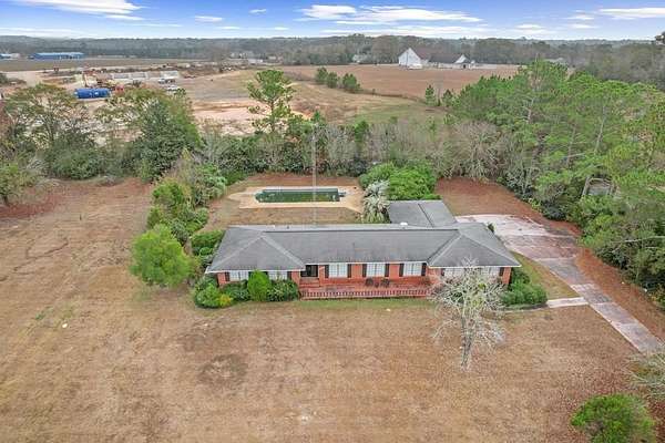 2 Acres of Commercial Land for Sale in Dothan, Alabama