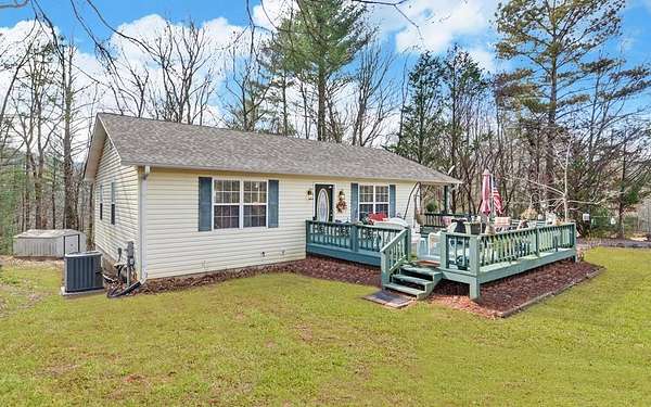 3.9 Acres of Residential Land with Home for Sale in Hiawassee, Georgia