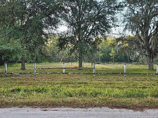 1.9 Acres of Residential Land for Sale in Wesley Chapel, Florida