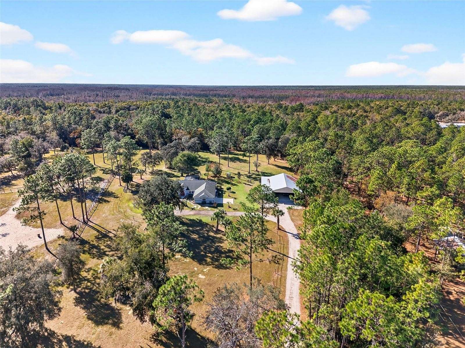 5 Acres of Land with Home for Sale in Morriston, Florida