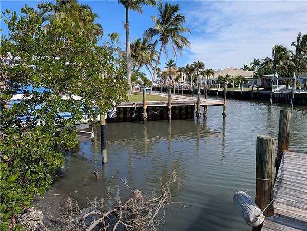 0.69 Acres of Residential Land for Sale in Holmes Beach, Florida