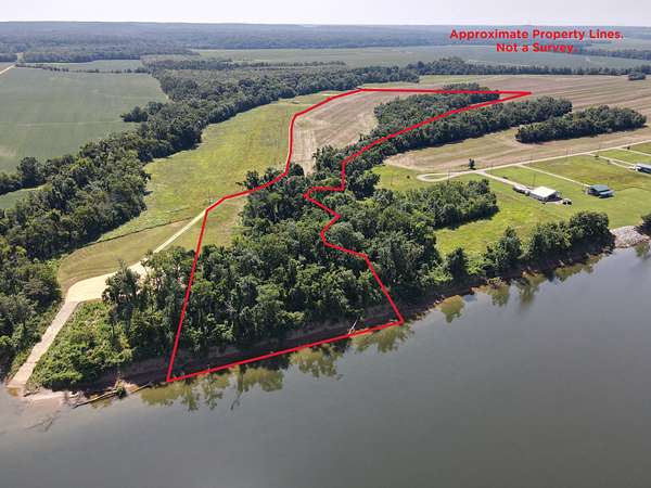 20 Acres of Land for Sale in Savannah, Tennessee