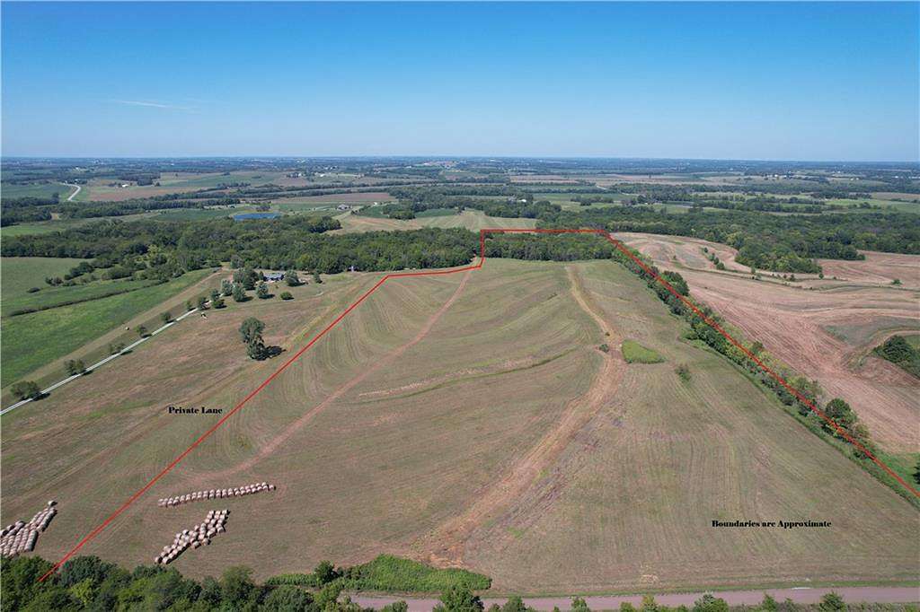 30.5 Acres of Agricultural Land for Sale in Easton, Missouri