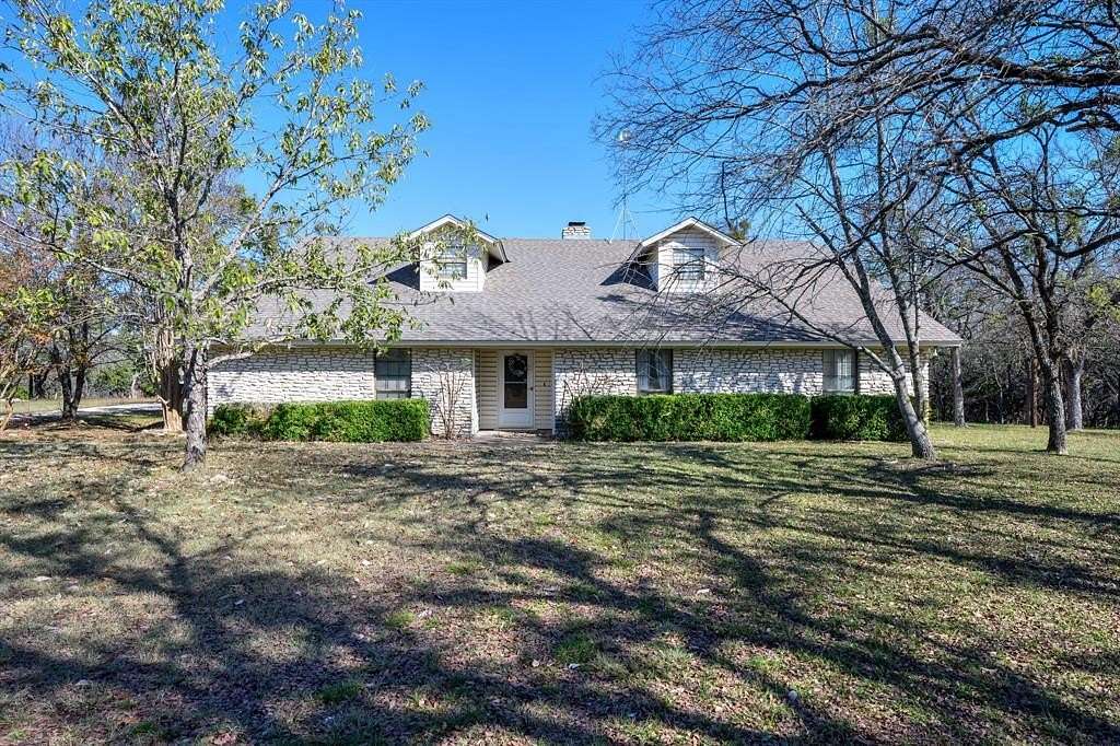 5.54 Acres of Land with Home for Sale in Clifton, Texas