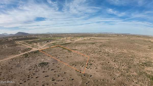 2 Acres of Residential Land for Sale in Tonopah, Arizona