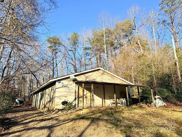 2.66 Acres of Residential Land with Home for Sale in Lincolnton, North Carolina
