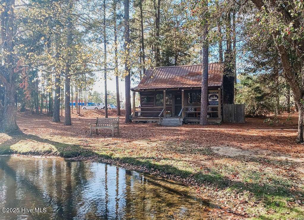 0.51 Acres of Improved Commercial Land for Lease in Pinehurst, North Carolina