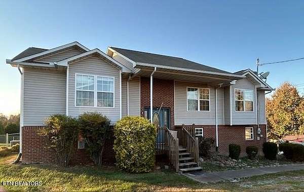 2.18 Acres of Residential Land with Home for Sale in Dandridge, Tennessee