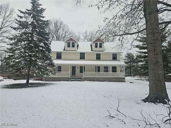 1.5 Acres of Residential Land with Home for Lease in Avon, Ohio