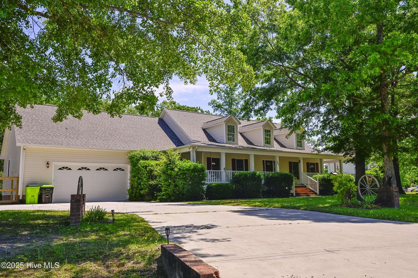 1.82 Acres of Residential Land with Home for Lease in Jacksonville, North Carolina