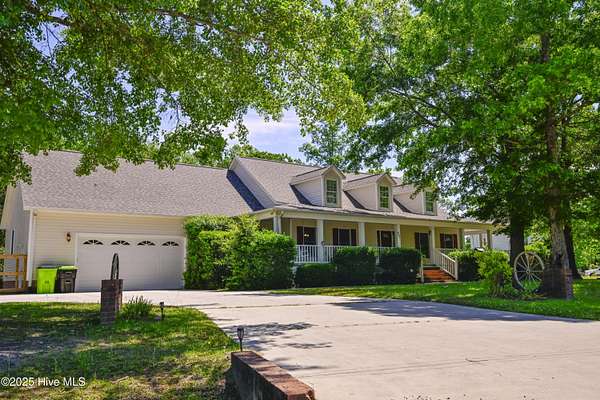 1.82 Acres of Residential Land with Home for Lease in Jacksonville, North Carolina