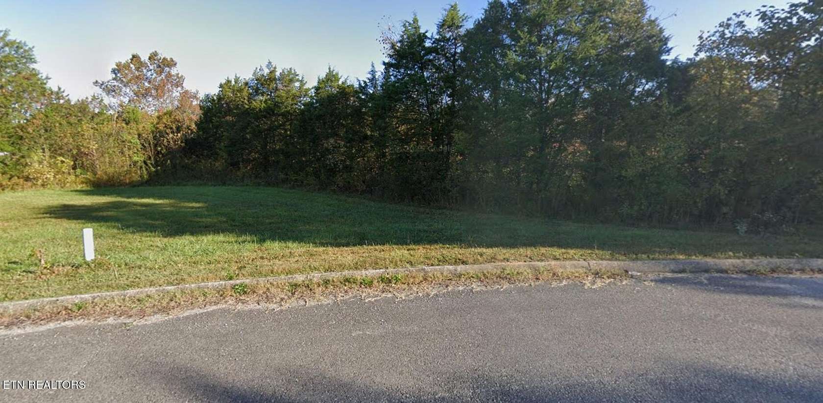 0.4 Acres of Residential Land for Sale in Knoxville, Tennessee