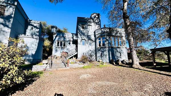 5 Acres of Residential Land with Home for Sale in Mountain Ranch, California