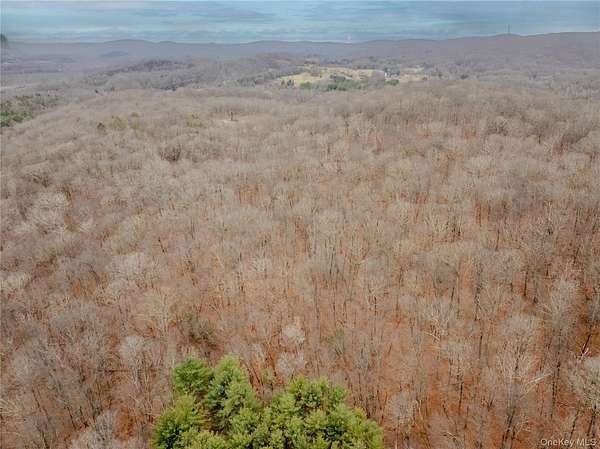 17.6 Acres of Land for Sale in Pawling, New York