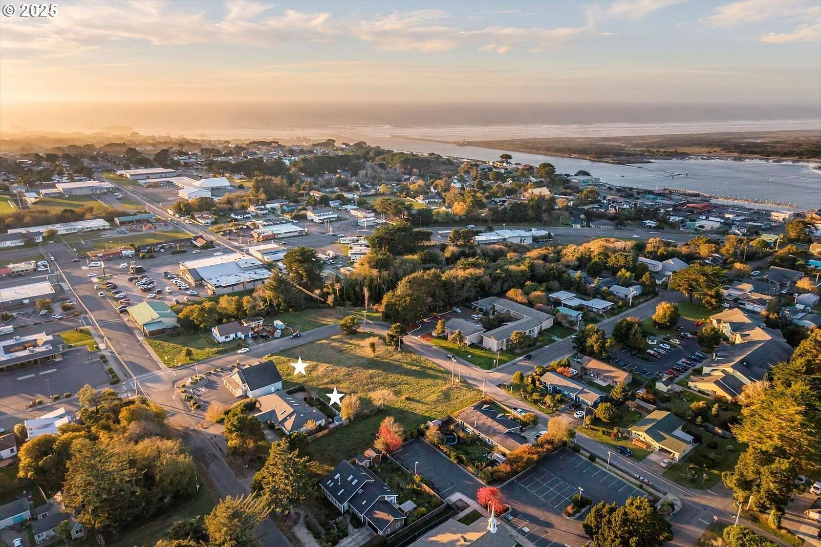 0.24 Acres of Mixed-Use Land for Sale in Bandon, Oregon