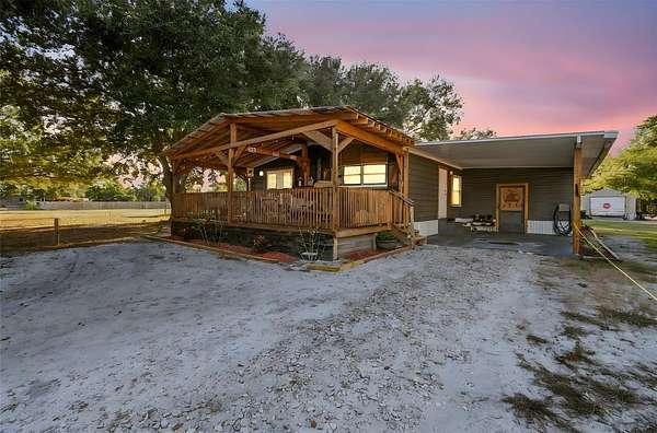 2.32 Acres of Residential Land with Home for Sale in Bartow, Florida