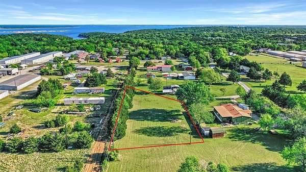 0.68 Acres of Land for Sale in Pottsboro, Texas