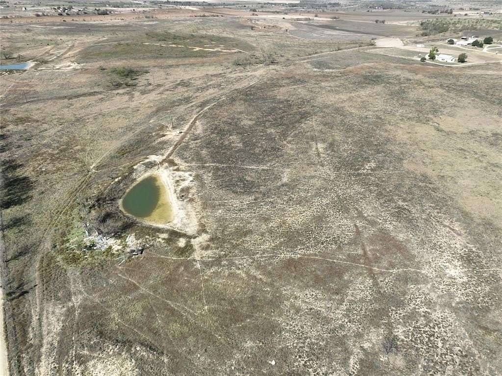 51 Acres of Land for Sale in Hamilton, Texas