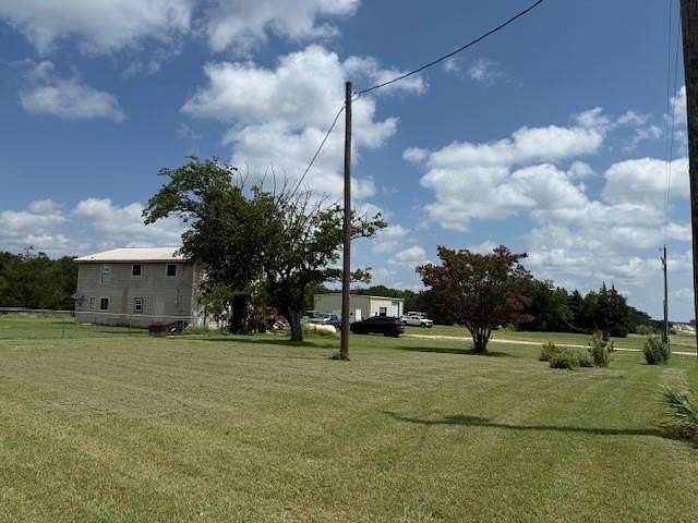 15.5 Acres of Land with Home for Sale in Hubbard, Texas