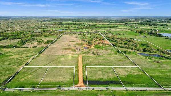54 Acres of Recreational & Residential Land for Sale in Gordonville, Texas