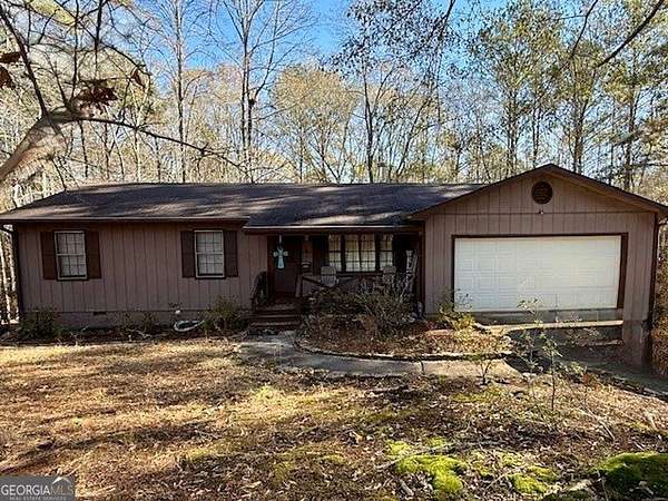 2 Acres of Residential Land with Home for Sale in Hogansville, Georgia