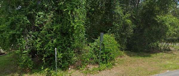 0.5 Acres of Residential Land for Sale in Inverness, Florida
