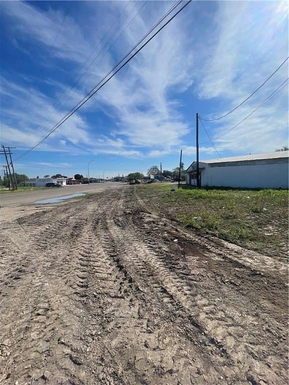 0.08 Acres of Commercial Land for Sale in Robstown, Texas