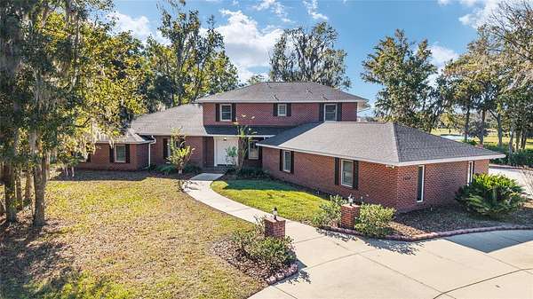 1.8 Acres of Land with Home for Sale in Ocala, Florida
