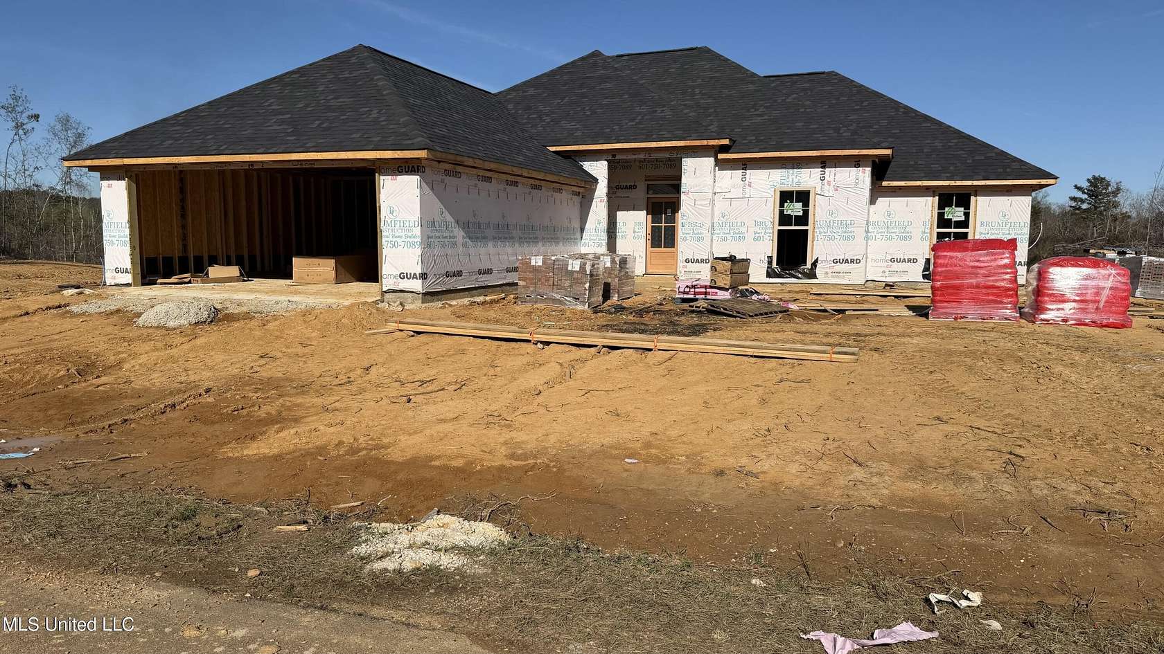 2.74 Acres of Residential Land with Home for Sale in Crystal Springs, Mississippi