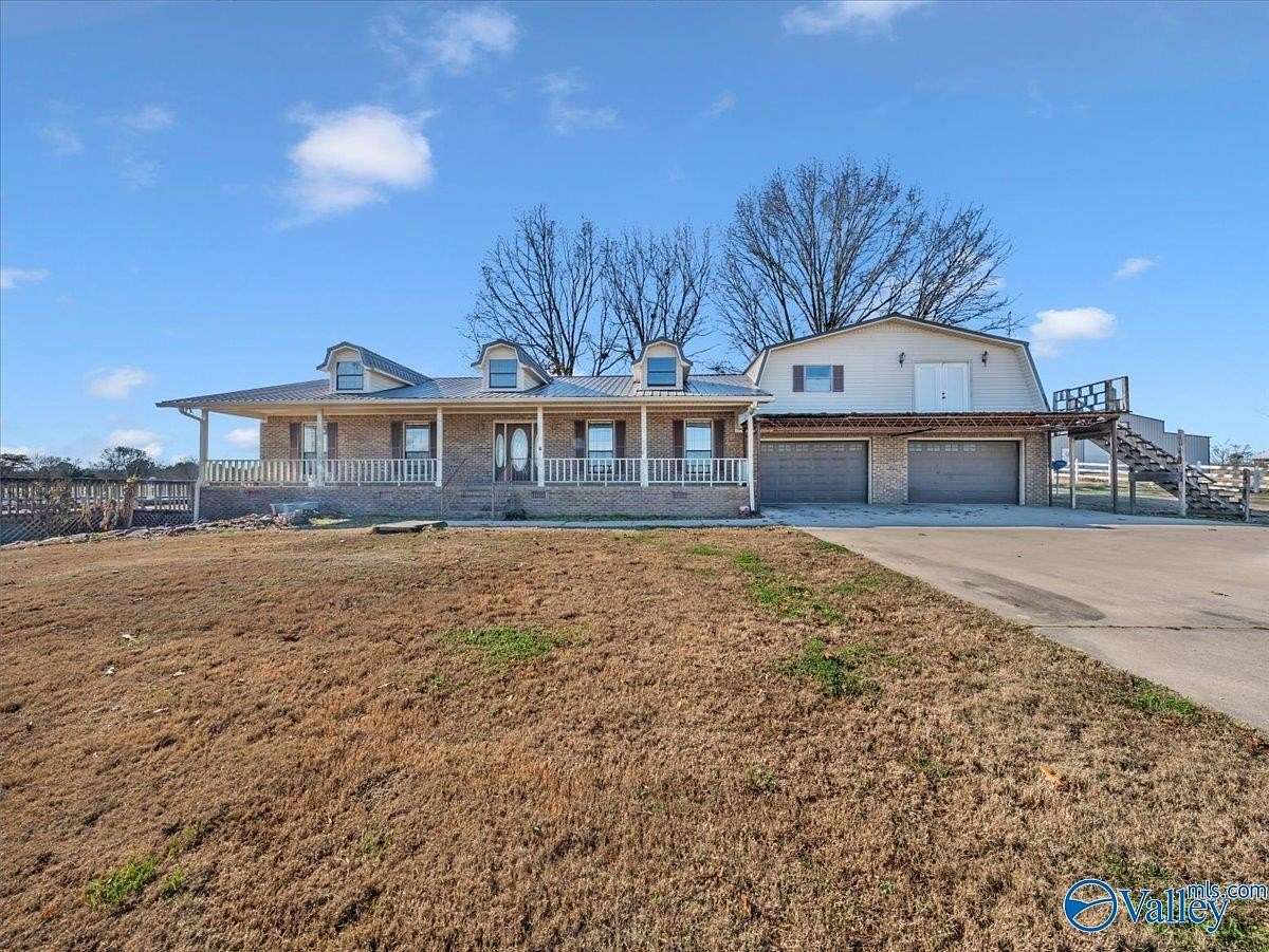 41 Acres of Agricultural Land with Home for Sale in Sylvania, Alabama