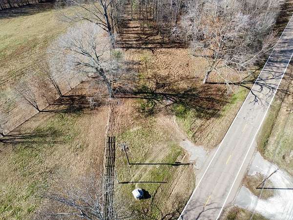 112 Acres of Recreational Land for Sale in Huntingdon, Tennessee