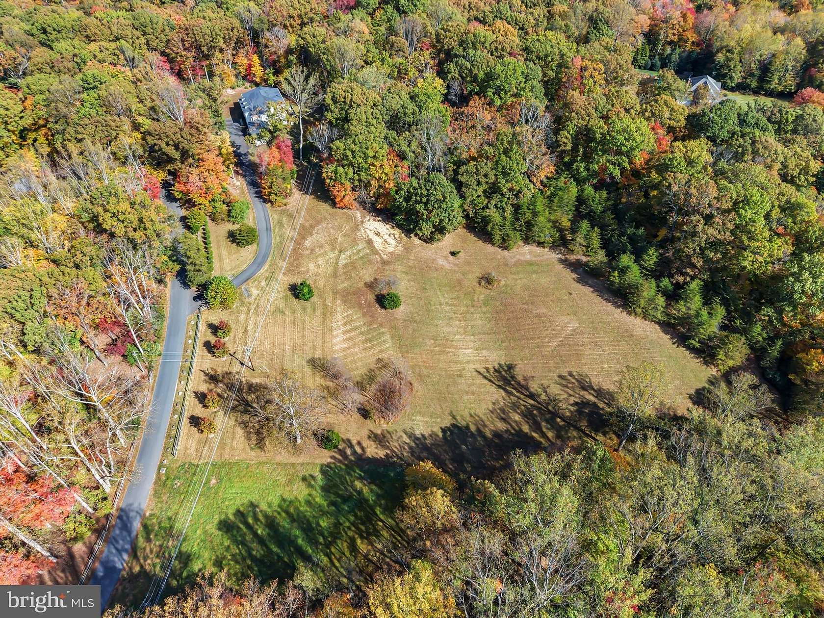 10 Acres of Residential Land for Sale in Clifton, Virginia