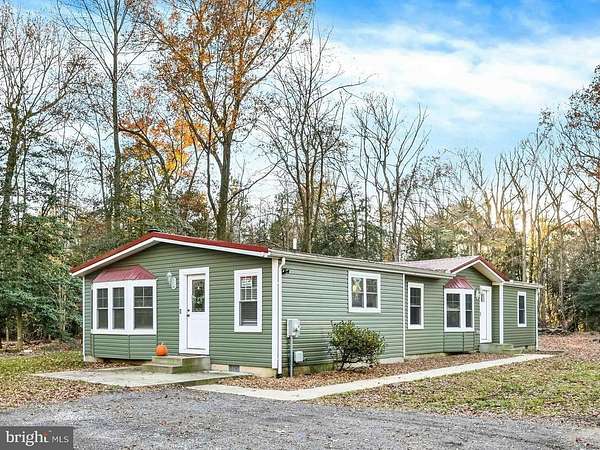 2.7 Acres of Residential Land with Home for Sale in Houston, Delaware