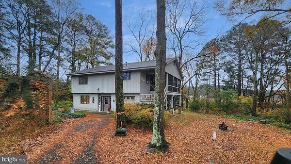 106 Acres of Recreational Land with Home for Sale in Onancock, Virginia