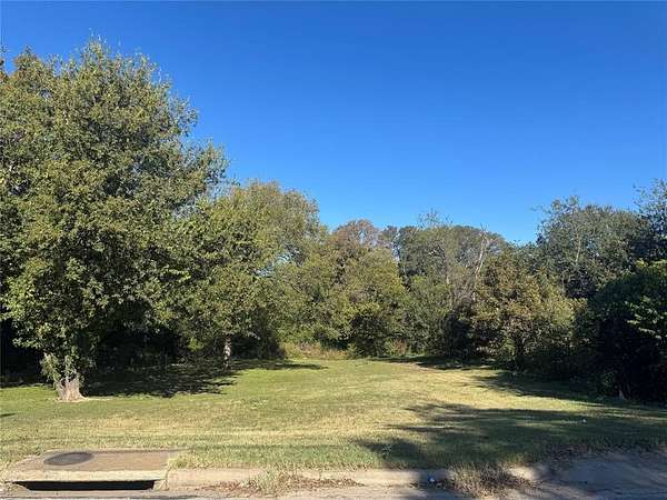 0.39 Acres of Land for Sale in Waco, Texas