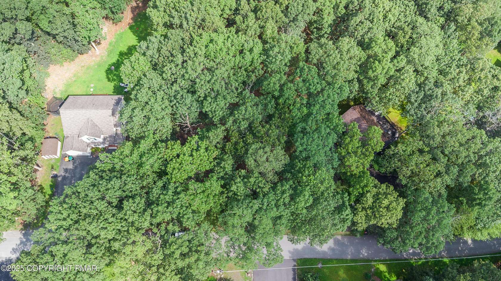 0.5 Acres of Land for Sale in Henryville, Pennsylvania