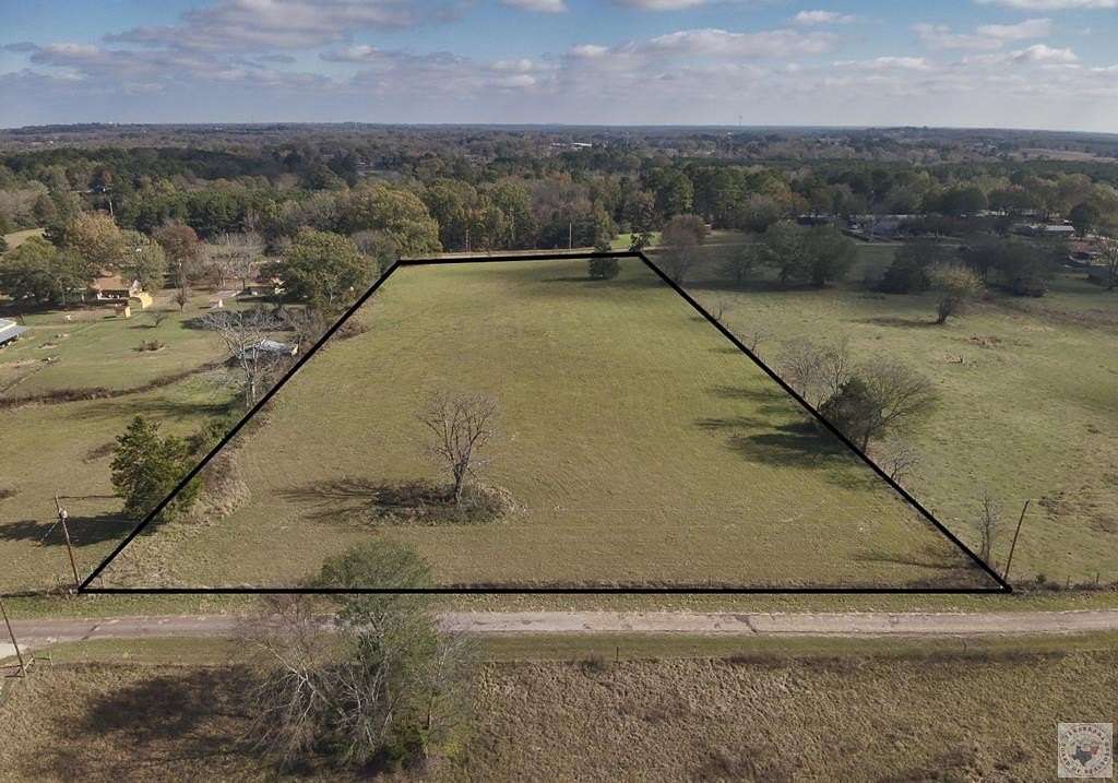 5.26 Acres of Land for Sale in Omaha, Texas