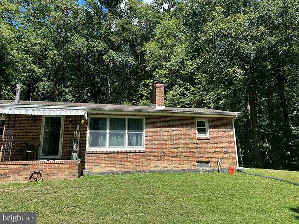 4.1 Acres of Residential Land with Home for Sale in Joppa, Maryland