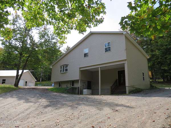 11.1 Acres of Land with Home for Lease in Wells, New York